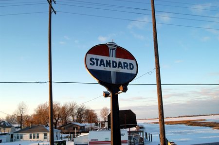 Tashmoo Park - Vintage Standard Sign (newer photo)